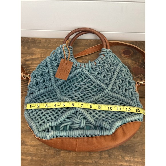 Sundance Anabaglish Teal Blue Macrame Bag Wood Handles Leather Trim Boho Woven - Picture 8 of 9